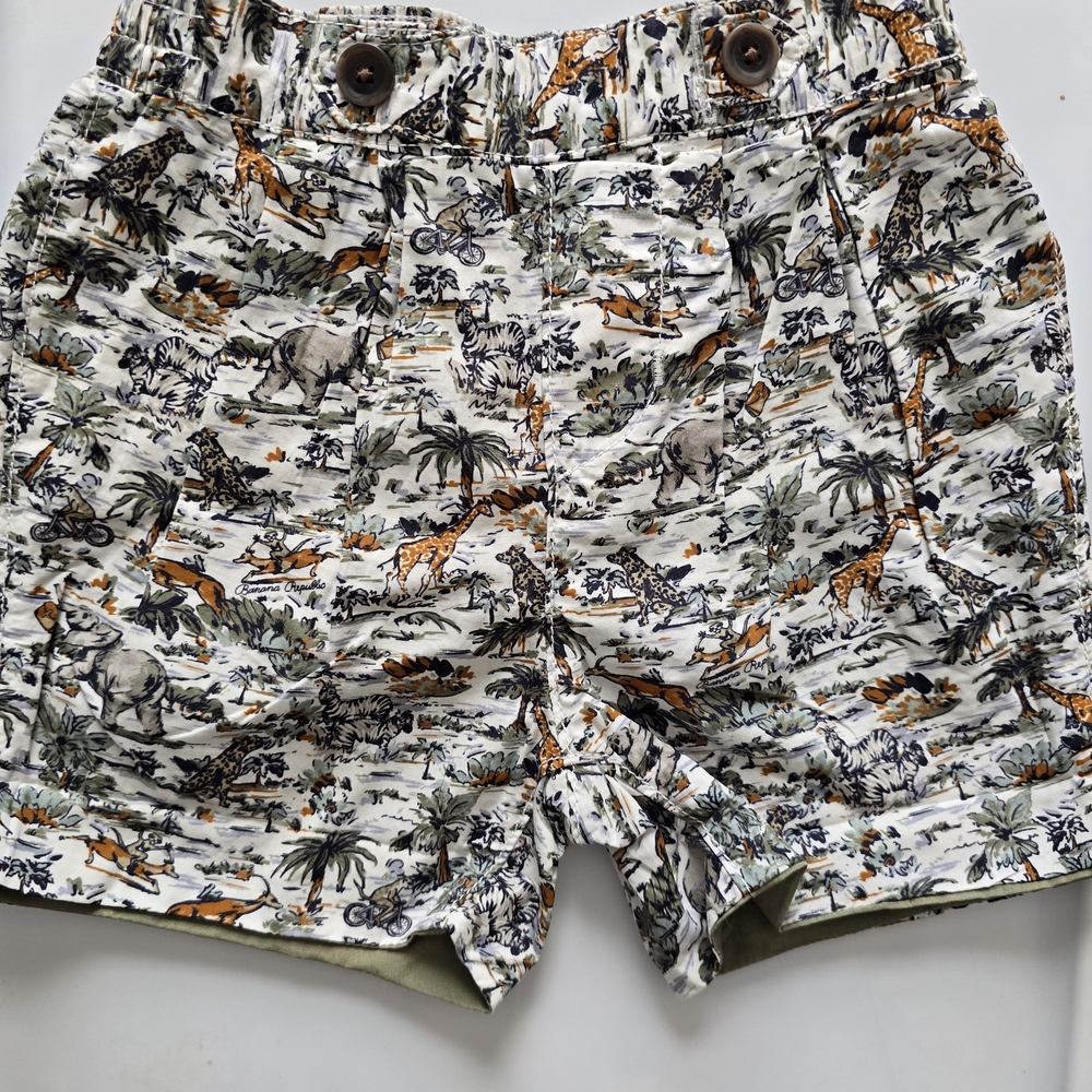 Banana Republic Multicolor Print Men Shorts